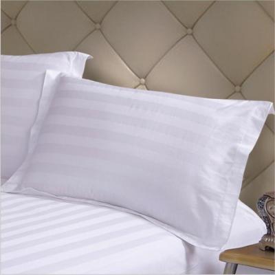 Pucioasa Cearceaf Pat damasc HORECA alb 2 persoane King Size 240x260cm