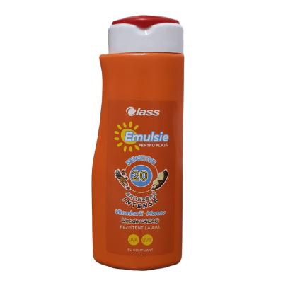 Class Emulsie cu protectie solara si bronzare SPF20 300ml Vitamina E&amp; Morcov&amp; Unt de cacao