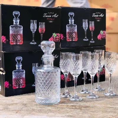 Kaheh SET Servire bauturi alcoolice Turin ART Pahar cu Picior 6X200ml+Sticla Decantor cu Dop 1.24L