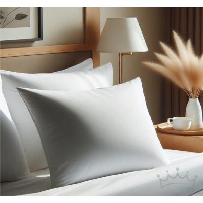 Pucioasa Perna Luxury din Bumbac Percale cu umplutură microgel 50x70cm