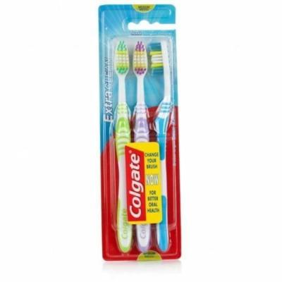 Colgate Periuta Dinti Extra Clean Medium cu peri de duritate medie 3buc/set